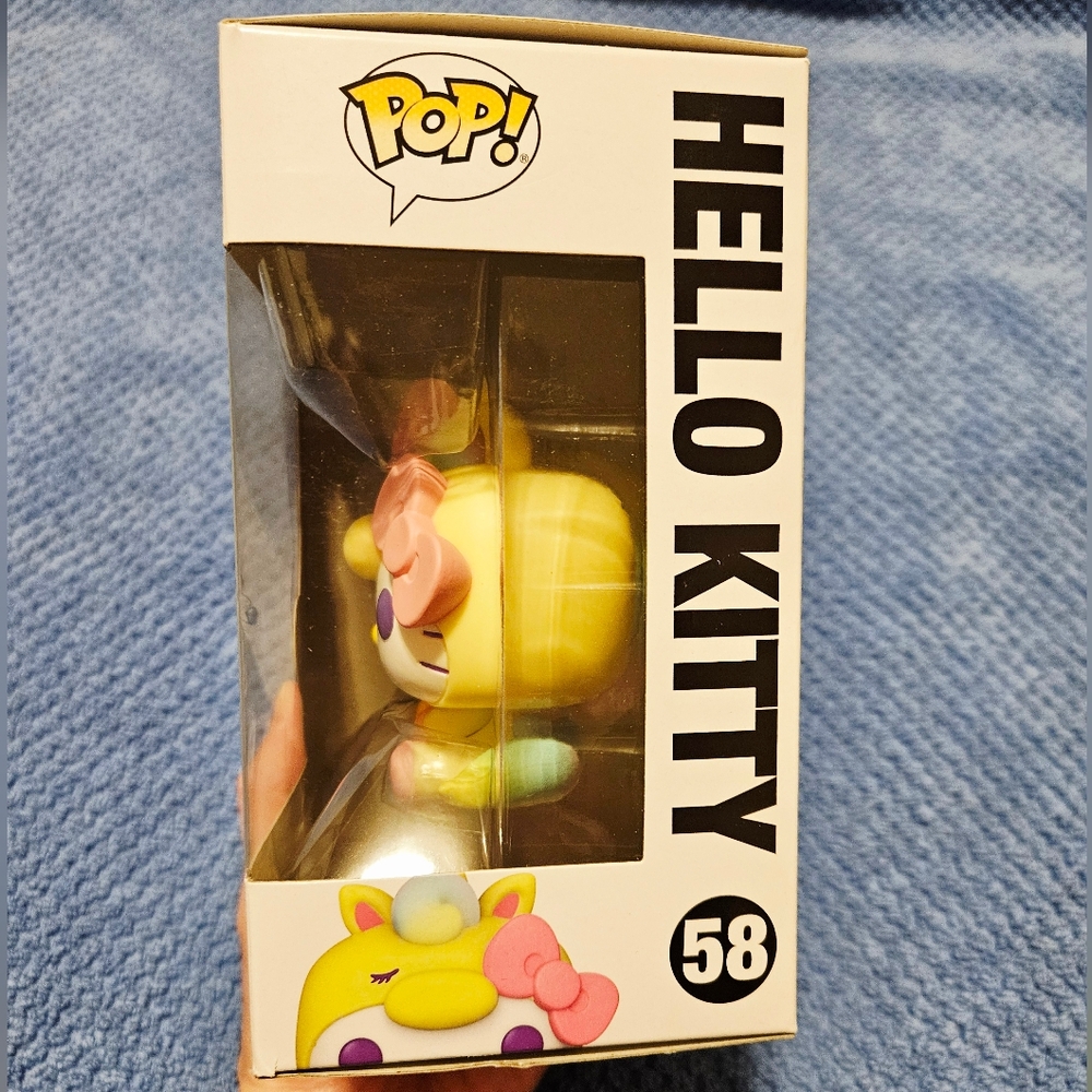 Funko Pop Sanrio Hello Kitty Unicorn - Picture 7 of 7
